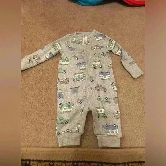 Baby boy Truck onesie 0-3 months - Picture 1 of 3